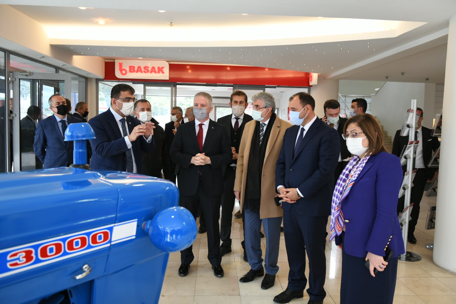 Traktör Fabrikası ve Galamping Park Ziyareti 