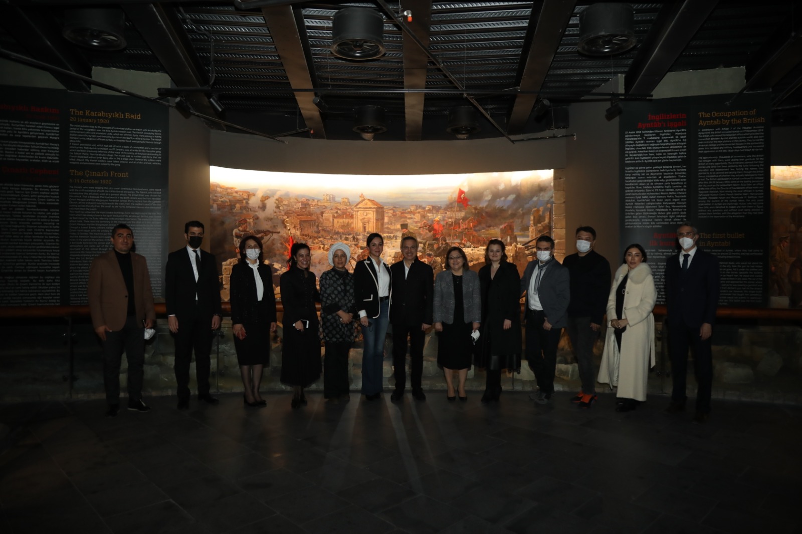 Kahramanlar Kadınlar Sergisi 