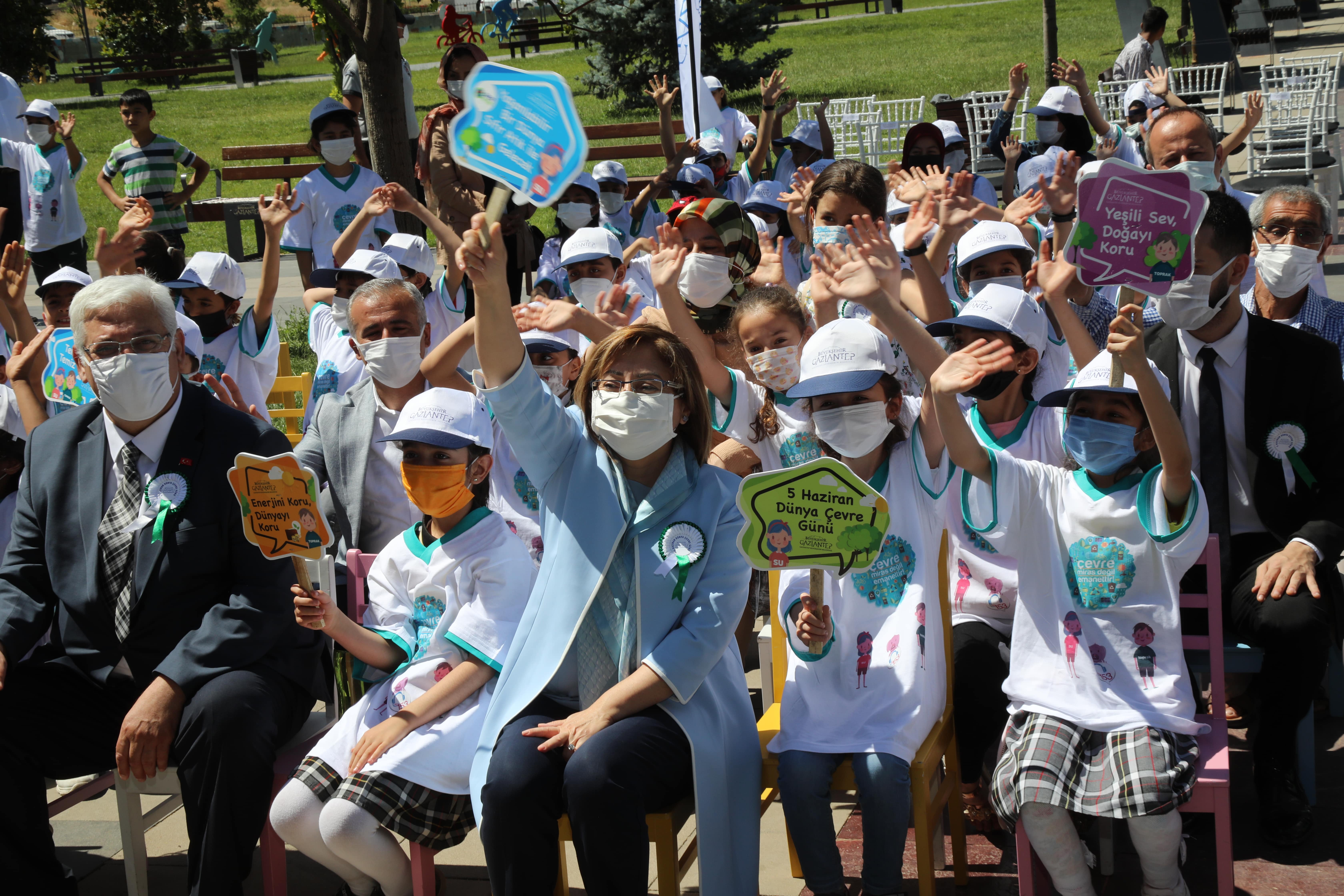 Ödevimiz Sıfır Atık Tiyatro Programı 