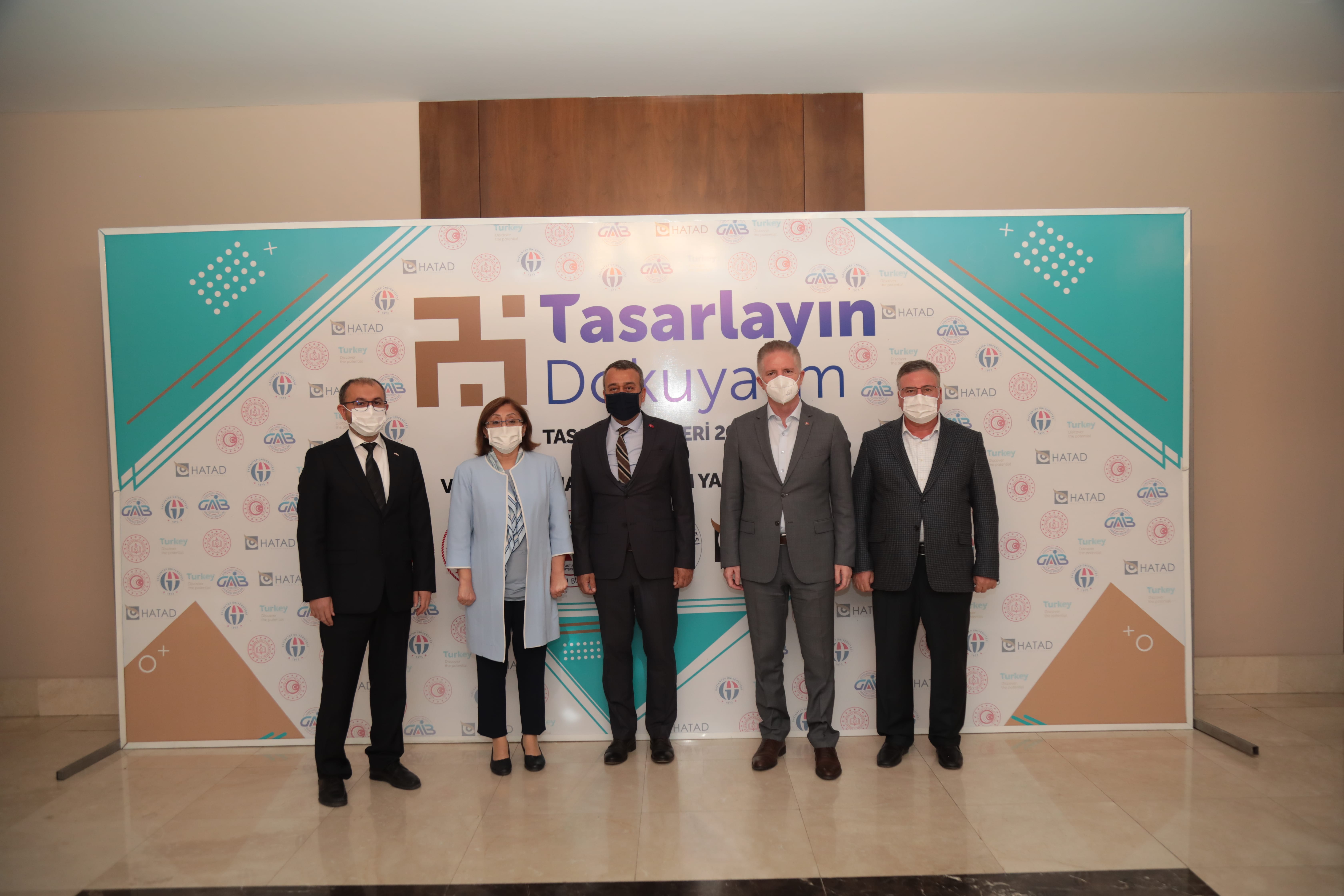 Tasarlayın Dokuyalım Projesi Ödül Töreni