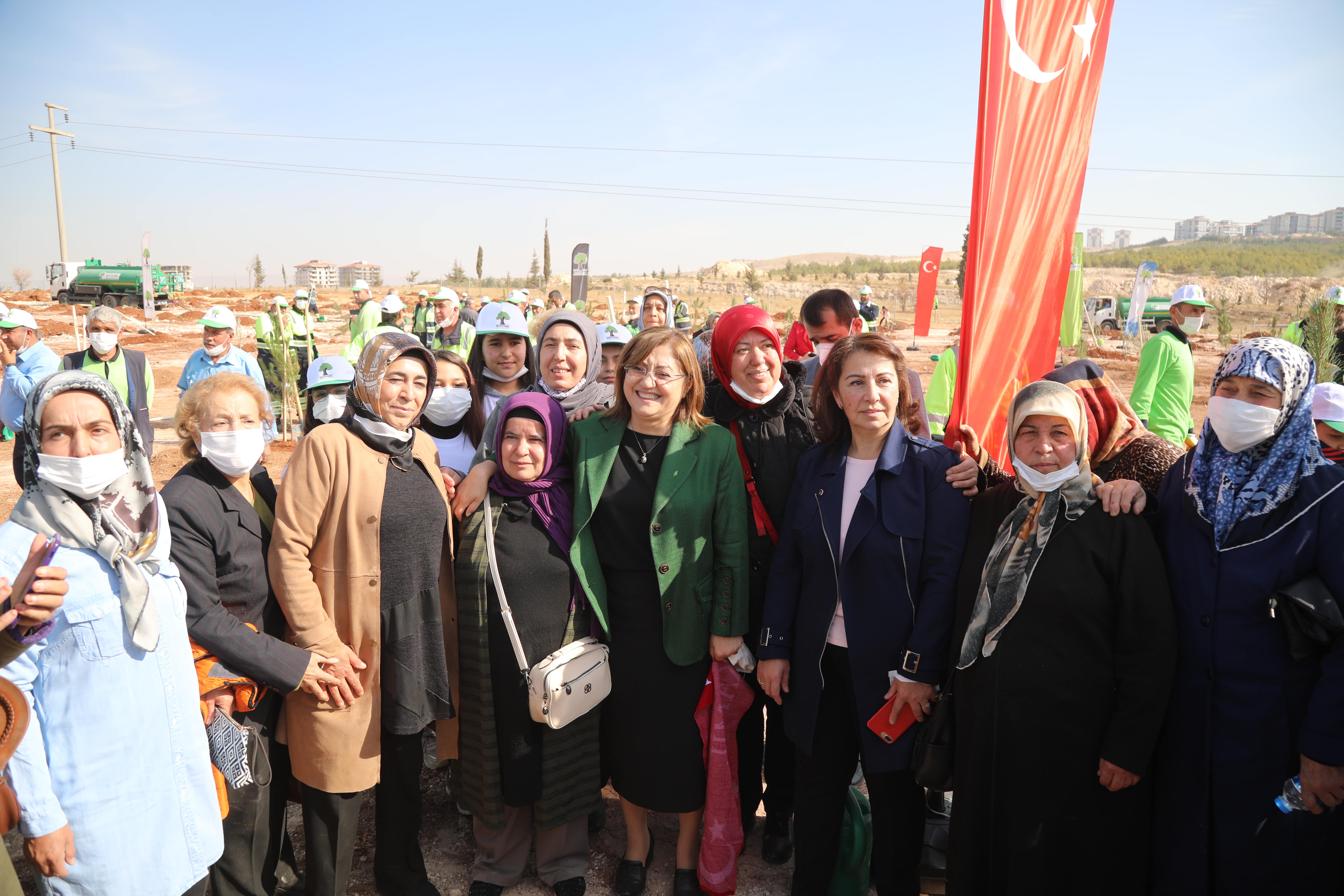 Alpaslan Mahallesi Fidan Dikimi