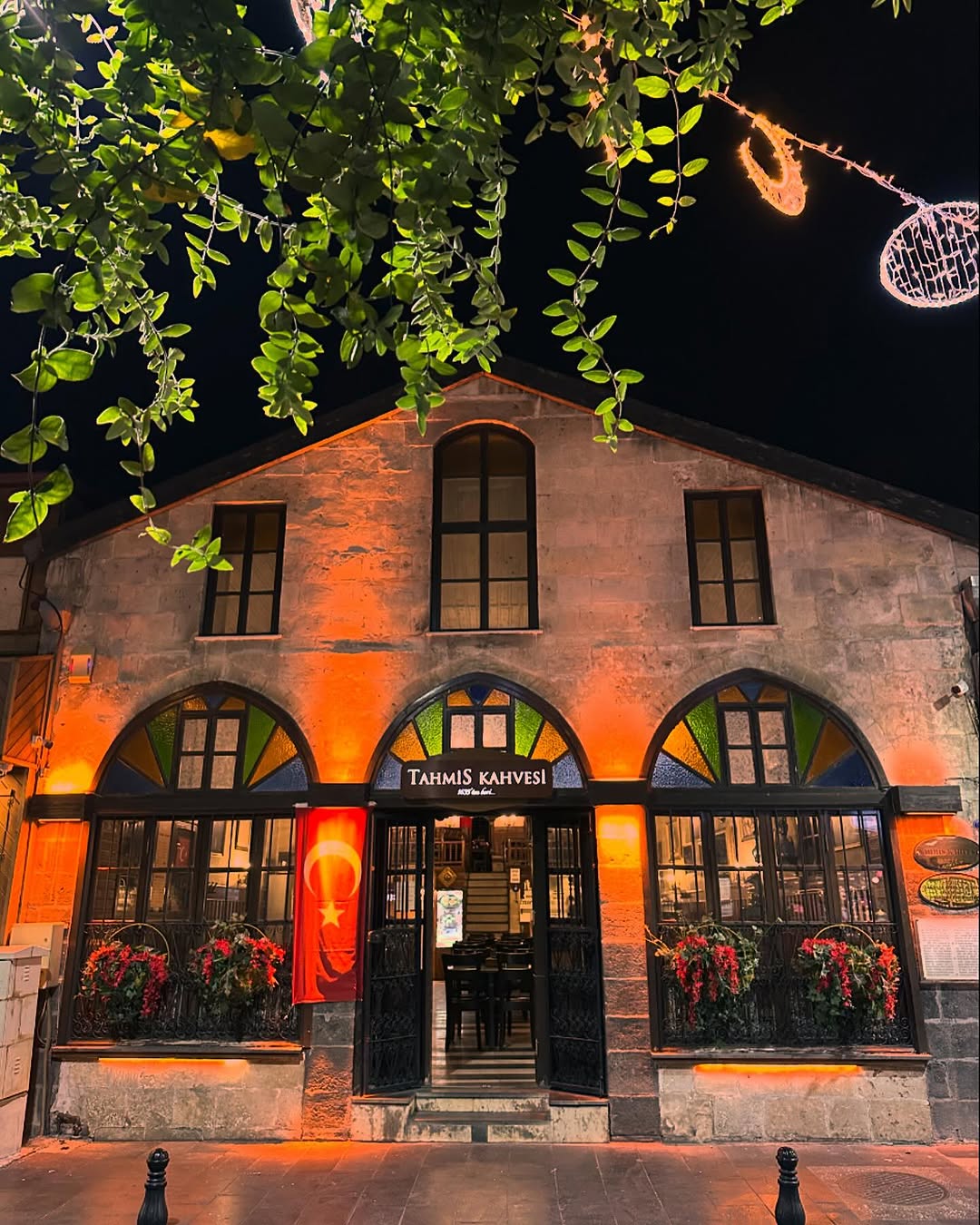 TAHMİS KAHVESİ