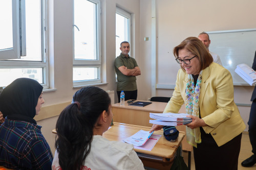 GAZİANTEP BÜYÜKŞEHİR’DEN 8 VE 12’İNCİ SINIF ÖĞRENCİLERİNE YÖNELİK ÖLÇÜMLEME SINAVI!