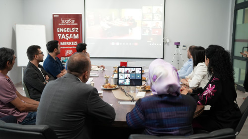 TÜRKİYE’DE BİR İLK: ENGELSİZ YAŞAM MERKEZİ’NDE BİLİM KURULU KURULDU