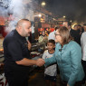 BAŞKAN ŞAHİN, FESTİVAL PARK’TA VATANDAŞLARLA BULUŞTU