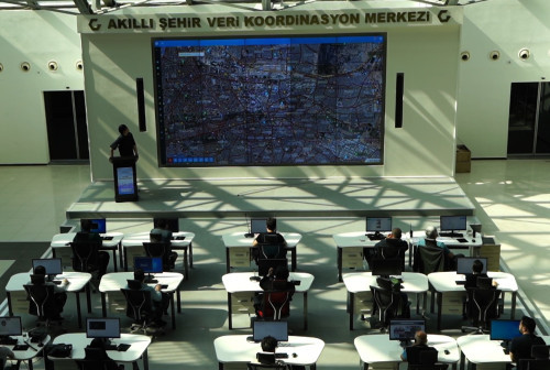 BÜYÜKŞEHİR, ALO 153’TE YAPAY ZEKA SAYESİNDE VATANDAŞ MEMNUNİYETİNDE YÜZDE 25 ARTIŞ SAĞLADI