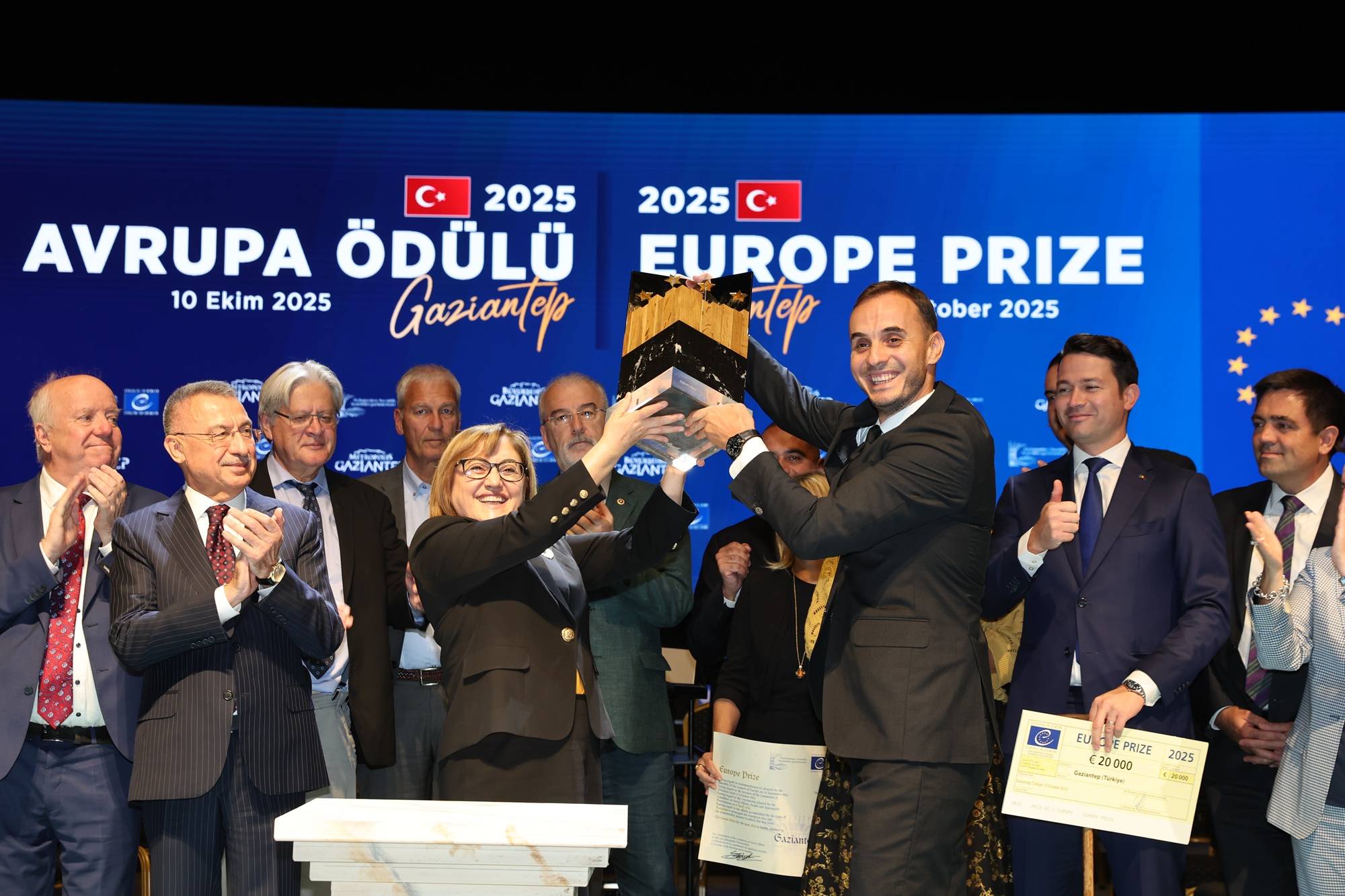 GAZİANTEP BÜYÜKŞEHİR, 2025 YILINI ULUSAL VE ULUSLARARASI ALANDA ÖDÜLLERLE TAÇLANDIRDI