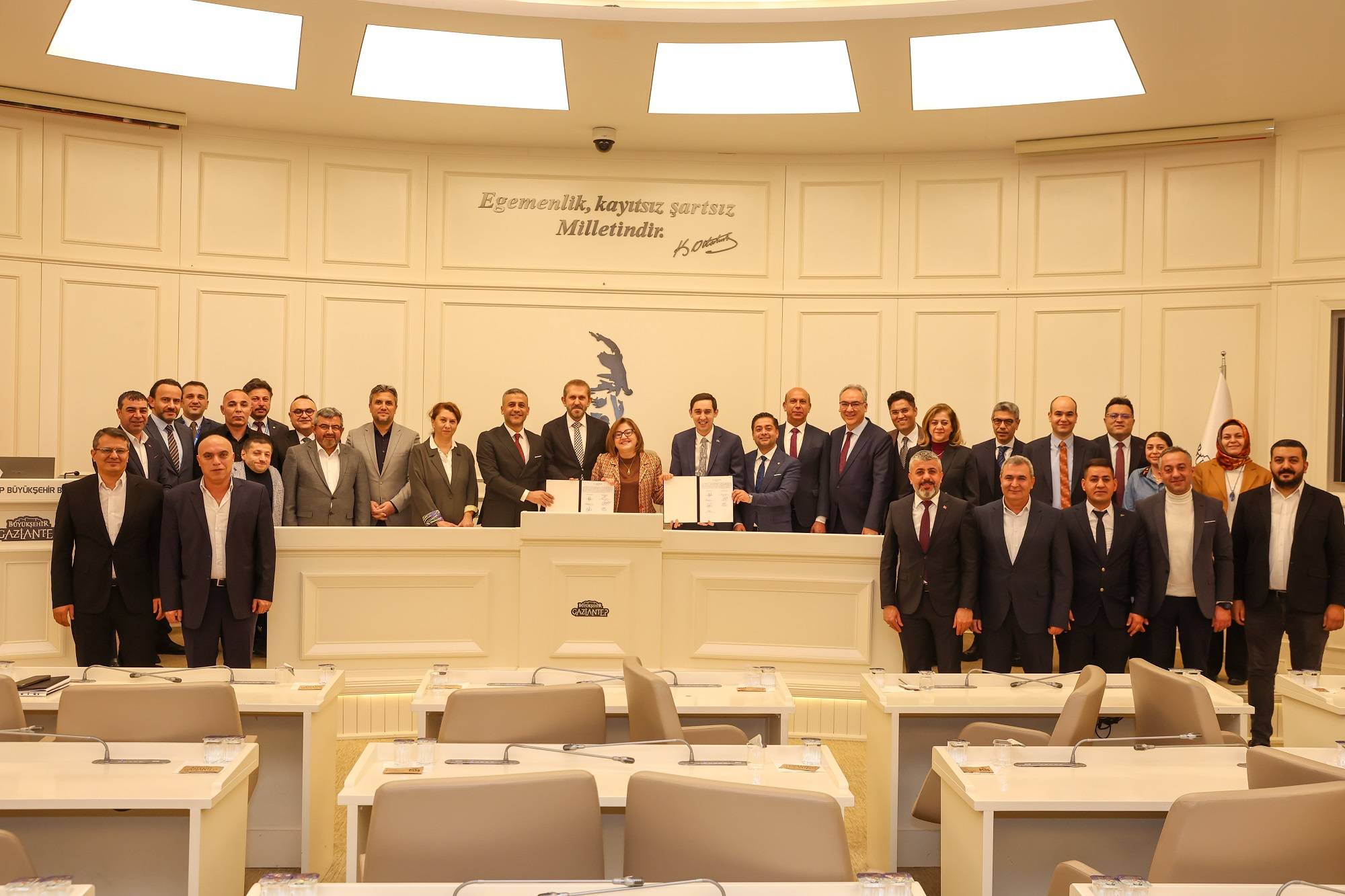 BÜYÜKŞEHİRDEN PERSONELE REKOR ZAM!