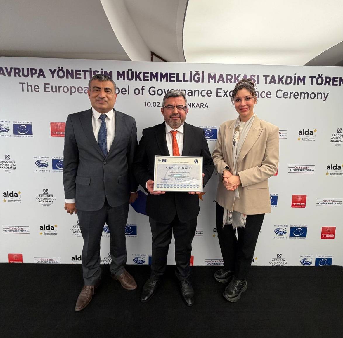 GAZİANTEP BÜYÜKŞEHİR’E AVRUPA’DAN YÖNETİŞİM ÖDÜLÜ!